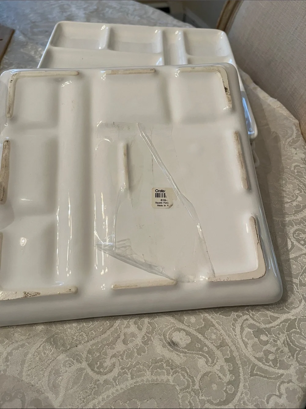 Crate&Barrel White Sectioned Ceramic Sushi/Fondue Plates Set of 4 EUC!